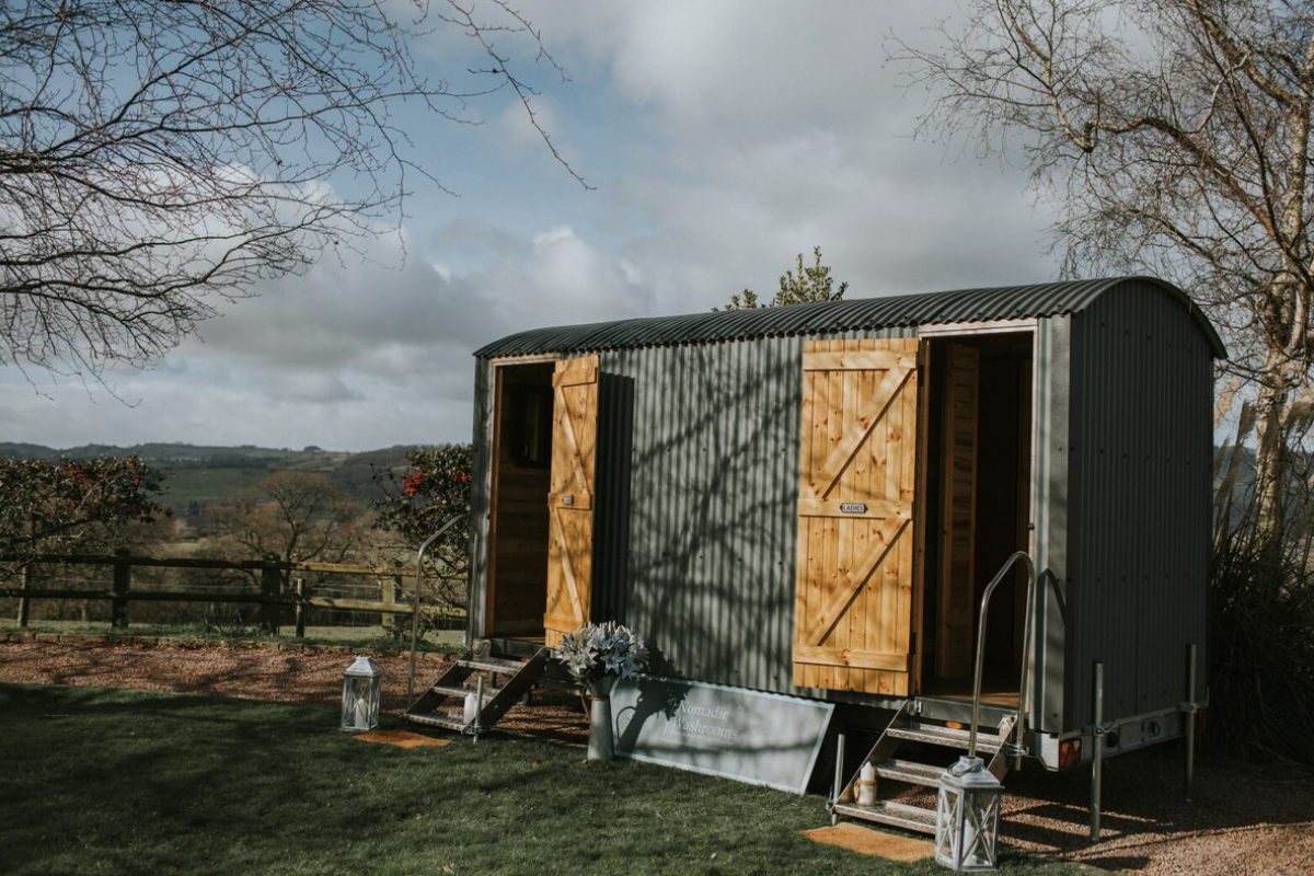 Nomadic Luxury Toilet Hire Event & Wedding Toilet Hire